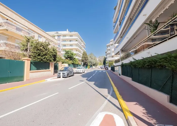 SERRENDY 3 pièces de style à deux pas de la Croisette ! Tous commerces à